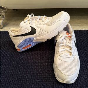 Nike air max excee size 12